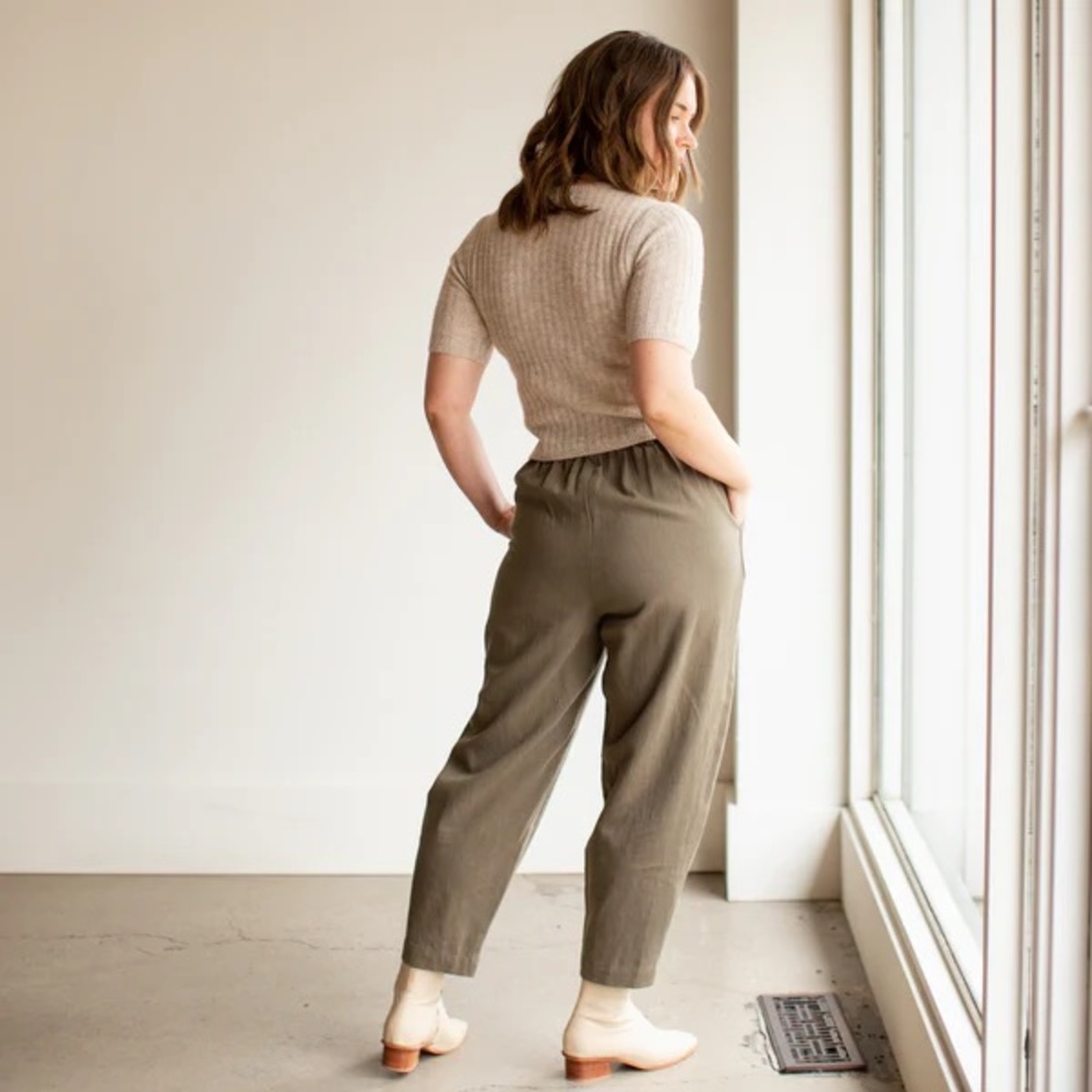 7115 by Szeki Relaxed Unisex Lantern Trouser - Picture 4 of 8
